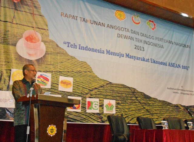 Produksi Teh Terancam, Pemerintah Salurkan Dana Revitalisasi Rp48 Miliar